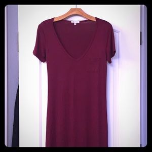 Burgundy t-shirt maxi dress
